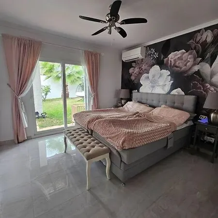 Bélgica Villa Nerja
