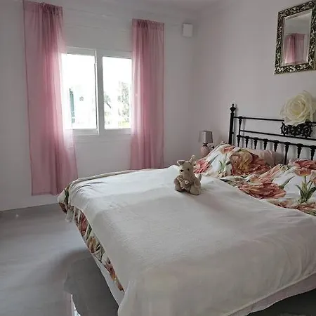 Bélgica Villa Nerja